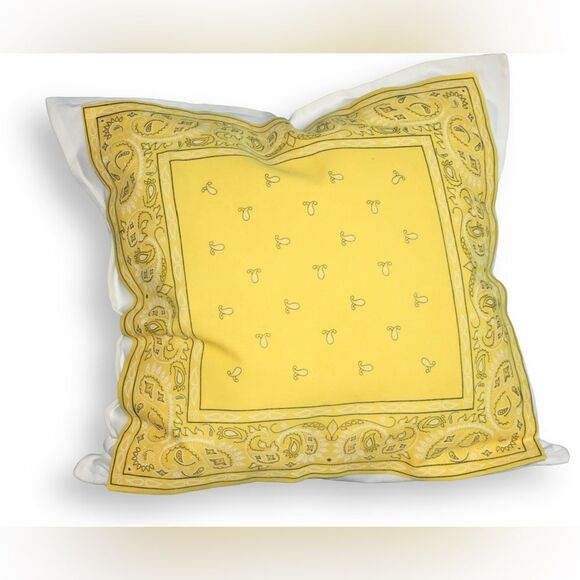Yellow Bandana on White Zippered 20 x 20 Throw Pillow NEW - Picture 1 of 12